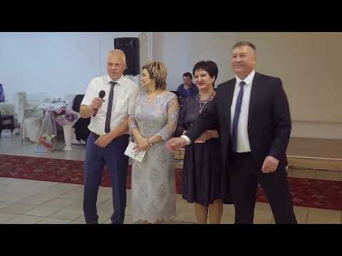 Видео: Громкие аплодисменты родителям на свадьбе