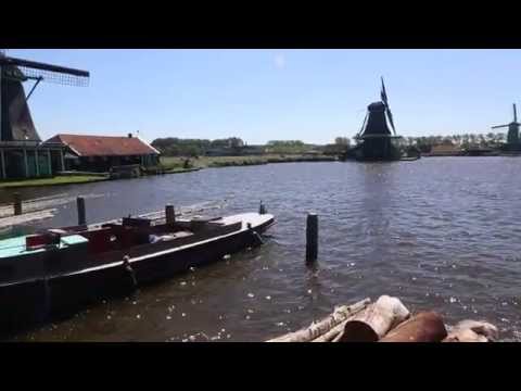 Видео: Ветряная мельница-лесопилка в Заанс-Ханс (Windmils in Zaanse Schans)