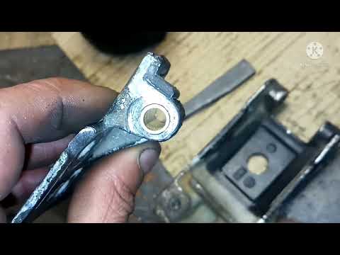 Видео: ремонт петли грузовика Мерседес