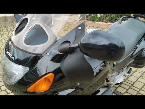 Видео: Honda Deauville 650 из Германии.