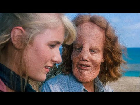 Видео: Слепая девушка влюбилась в этого парня, не подозревая как он выглядит