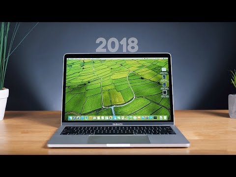 Видео: MacBookPro 13 (2018) лучше MacBookPro 15 (2017)?