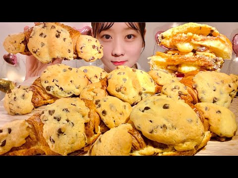 Видео: ASMR Круассан с вирусным печеньем【русские субтитры】【Mukbang/ Eating Sounds】