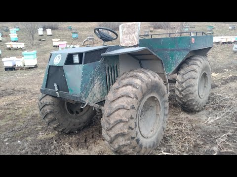 Видео: На вездеходе охотник м по апрельской тайге.