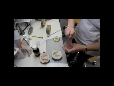 Видео: Паковка пластмассы в кювету