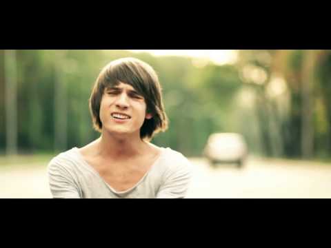 Видео: Андрей Леницкий ft St1ff и Mc Pasha - Любовь Сохрани (Official Video)