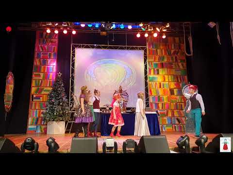 Видео: Новогодний спектакль "Царевны" 2022