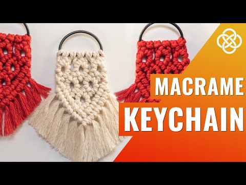 Видео: Как сплести брелок с узорами в форме круга  | DIY | Урок макраме для начинающих