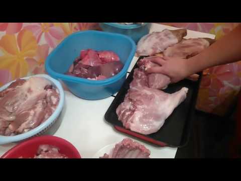 Видео: Вьетнамские поросята забой в 9 месяцев сколько сала и мяса!