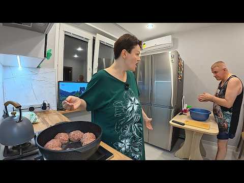 Видео: Ответили на НЕКОТОРЫЕ вопросы! Вован оказался НЕЖЕНКОЙ! СКАНДАЛИМ, ПРООРАЛИСЬ готовя ТЕФТЕЛИ на ужин
