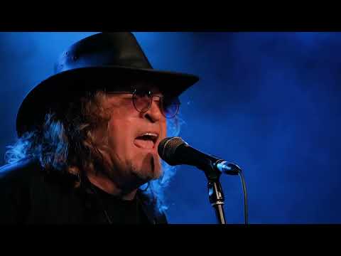 Видео: Конец Фильма — Любовь (Live @ 16 тонн, 18.06.2025)