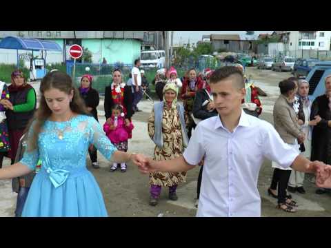 Видео: 8 клас с.Кръстава 2016