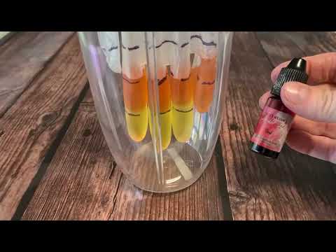 Видео: #2310 Что произойдет, если я налью смолу в перчатку?