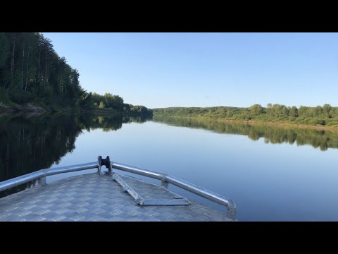 Видео: На лодке в верховья реки Вятки. По страшным мелям.