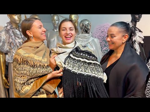 Видео: Если носить ТАКИЕ шарфы, комплиментам не будет конца Уникальные Теплые Красивые шарфы Елены Ткаченко