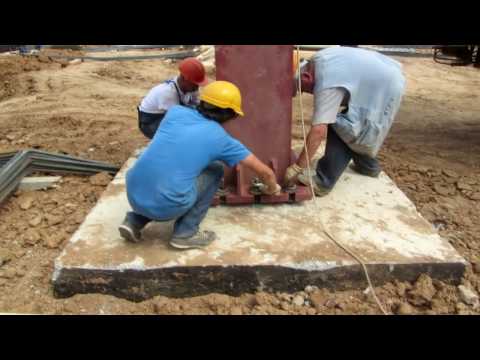 Видео: Монтаж металлических колонн