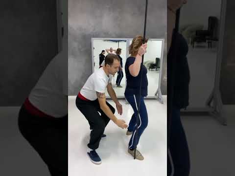 Видео: Укрепляем и восстанавливаем мышцы всей спины и позвоночника