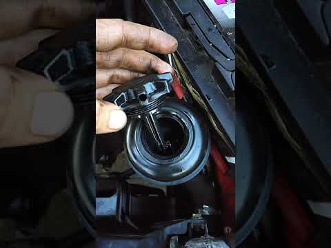 Видео: Пенится масло в гур, бросает масло гур через расширительный бачок.