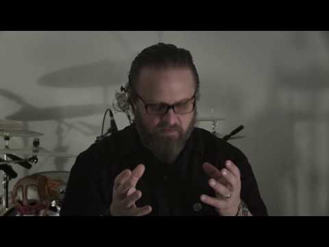 Видео: Интервью с Шоном Крэханом (aka Клоун) из Slipknot (Сэм Данн, 2010)