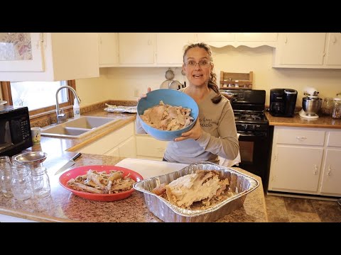 Видео: Я КОНСЕРВИРУЮ нашу ИНДЕЙКУ!