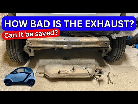 Видео: Снятие задней панели и глушителя — Smart Fortwo Pure 451 71 л.с. 2008 г.