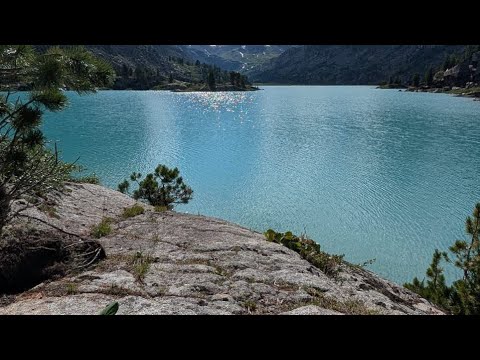 Видео: Наш поход по Горному Алтаю к невероятно красивому озеру Дарашколь! #travel #shortvideo #naturelovers