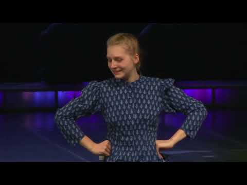 Видео: Сошникова Дарья (г. Подольск). Пляска под наигрыш «Барыня» Московской области