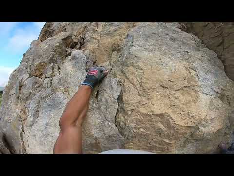 Видео: 6А Песочный Замок, Rope Solo Кастропольская стена, R1 Часть 1, Первое соло прохождение