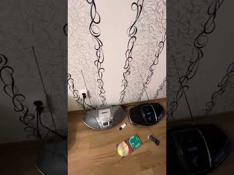 Видео: Сравнение магнитофонов Panasonic rx-es23 и lg sb76