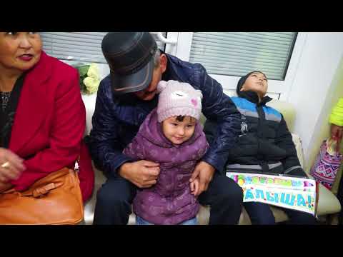 Видео: Выписка ребёнка из роддома тел 8-903-377-94-61 Волгоград и область