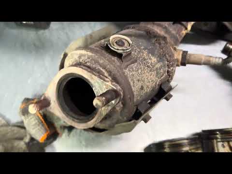 Видео: Киа Сид G4FG 1.6 сильный стук поршневой!износ цилиндров и ремонт за вменяемые деньги!гильзовка двс!