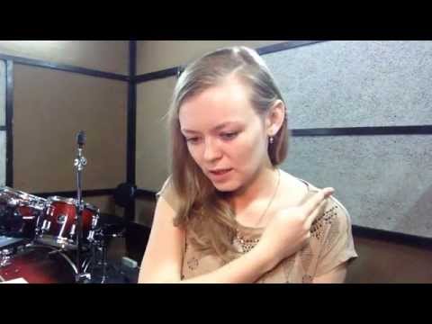 Видео: Как брать высокие ноты в современных песнях. Три способа