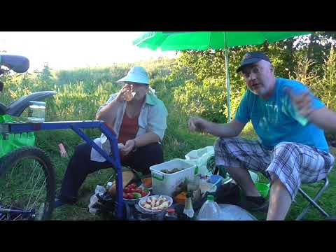 Видео: ПрИрОдА!ВрЕдНаЯ ЕДА и ДИЛЕТАНТЫ!МУХбанг  не получился,но покушали знатно.ОБОЖРАТУШКИ.