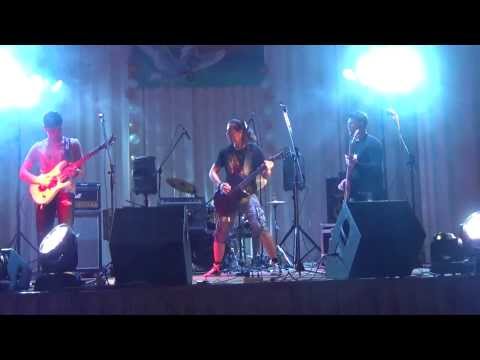 Видео: Черный Ходъ. Композиции: Соседка и Стальной обрез (рок-концерт FreeLive, 30.11.2013)