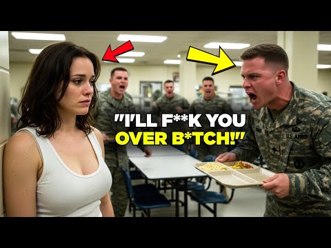 Видео: Морпехи попытались загнать ее в угол в кафетерии, не зная о ее 20-летнем стаже в SEAL