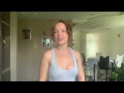 Видео: Лазаревич Ксения - Я здесь живу (Китти)