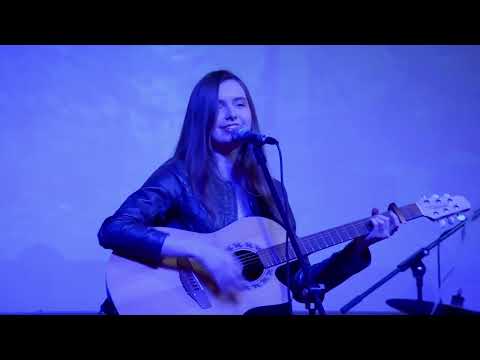 Видео: Море (Live) - Мария Жукова