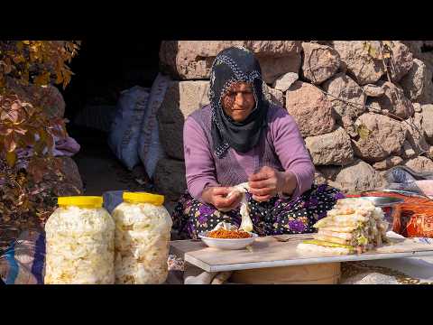 Видео: Я приготовил голубцы и маринованную капусту на горе