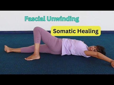 Видео: Соматические движения для снятия стресса и травм | Расслабление фасций
