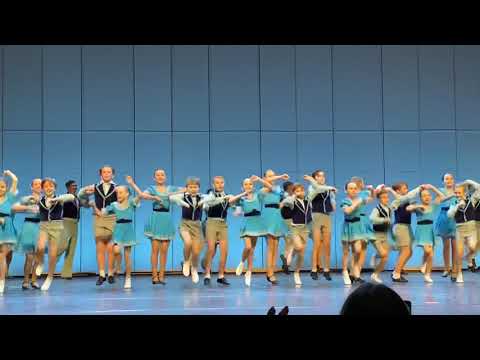 Видео: Ансамбль «Калинка им. Филиппова». Финская полька «Полкис»