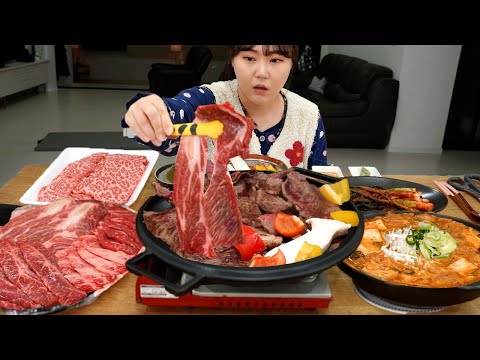 Видео: Заряжаюсь жареной корейской говядиной и соевым рагу, кимчи с зеленым луком.🥩Мукбанг