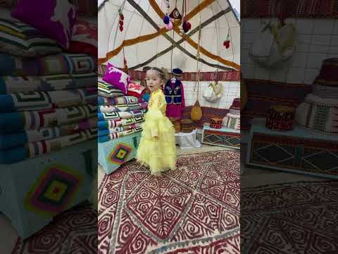Видео: “Nur-zhaqut”бөбекжайы “Айгөлек”ән байқауы “Балдырған”тобы Жексенбай Мариям