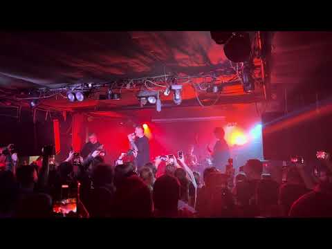 Видео: Abyss, Watching Me - Gone Girl / Потеряться [Live]