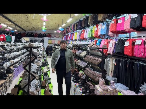 Видео: Кулкулуу баа! Узген шаарынан соонун АКЦИЯ#одежда #реклама #магазин #скидки #акция #узген #ош 