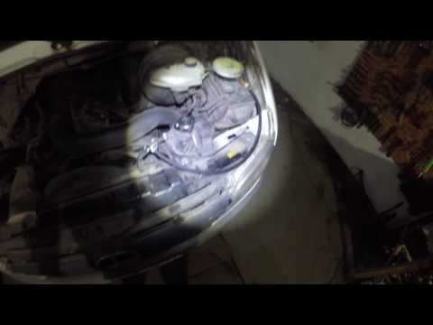 Видео: MERCEDES Sprinter ремонт! Замена головы! Часть 1.