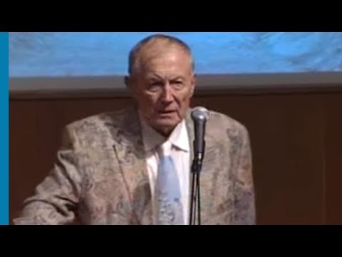 Видео: Евгений Евтушенко читает поэму "Бабий Яр" в Яд Вашем