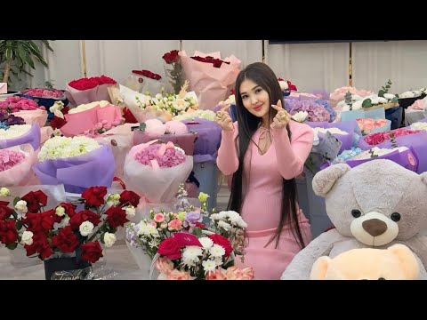 Видео: Салтанат Ае сыйлықтың астында қалды. #рек Салтанат Ае