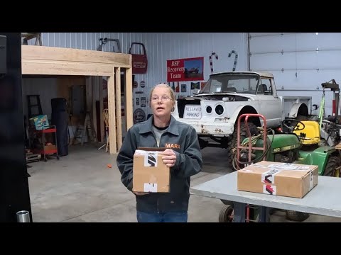 Видео: Ты обещал, что мы поработаем над Блонди.