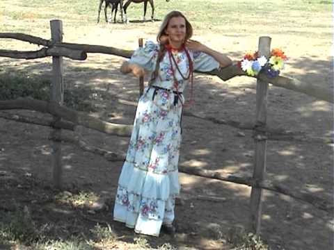 Видео: Алла Ковнир - Белая сирень