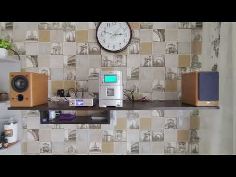 Видео: Удивительная стереосистема! JVC UX-T150. Не думал что 7см могут так играть.